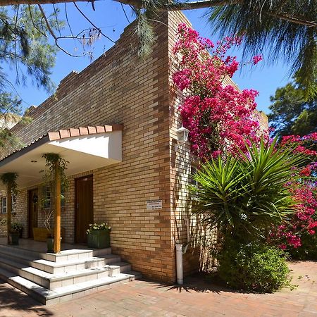 Sundune Guest House Colchester Dış mekan fotoğraf